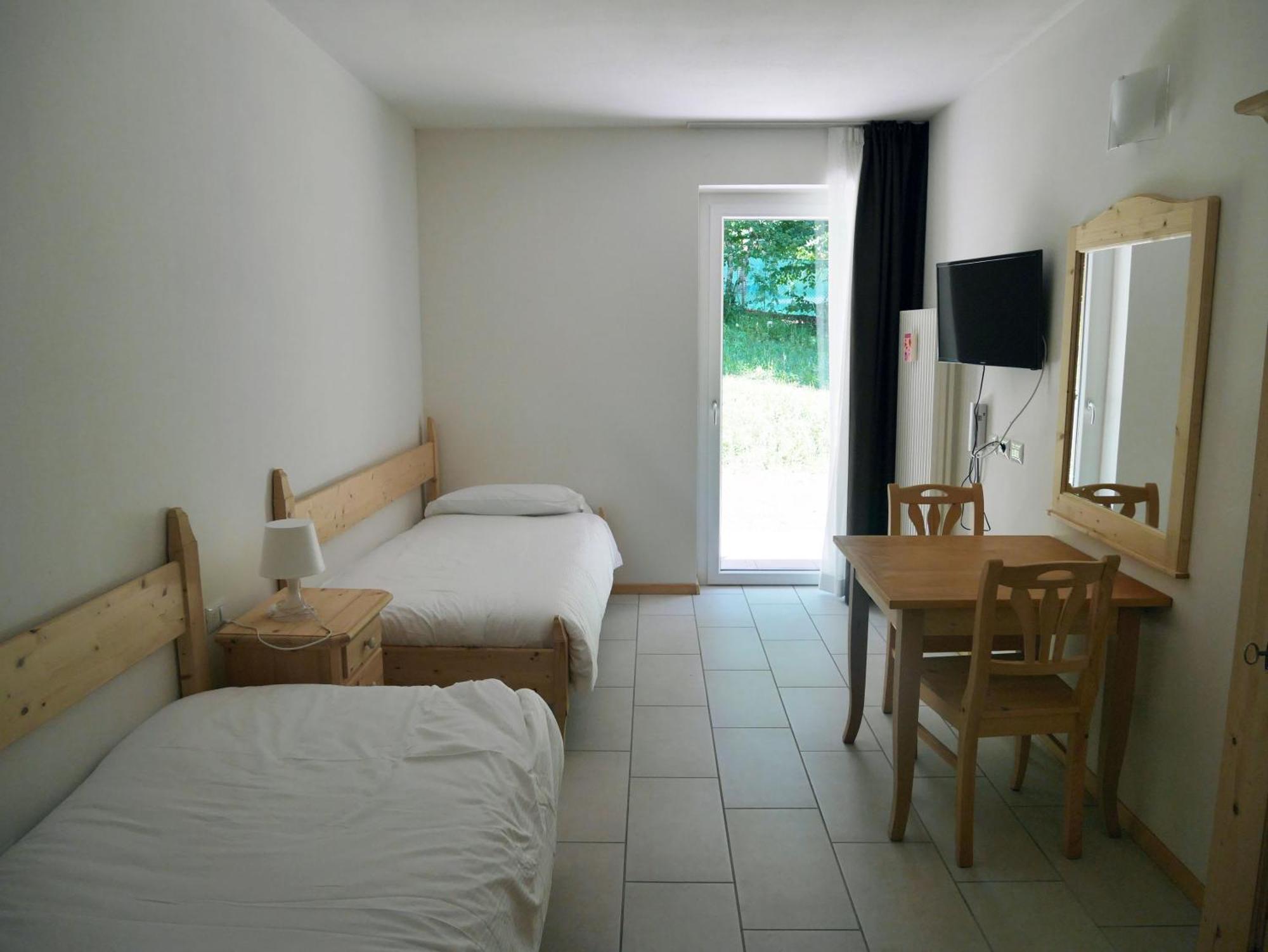 Hotel Elbele Garni Folgaria Phòng bức ảnh
