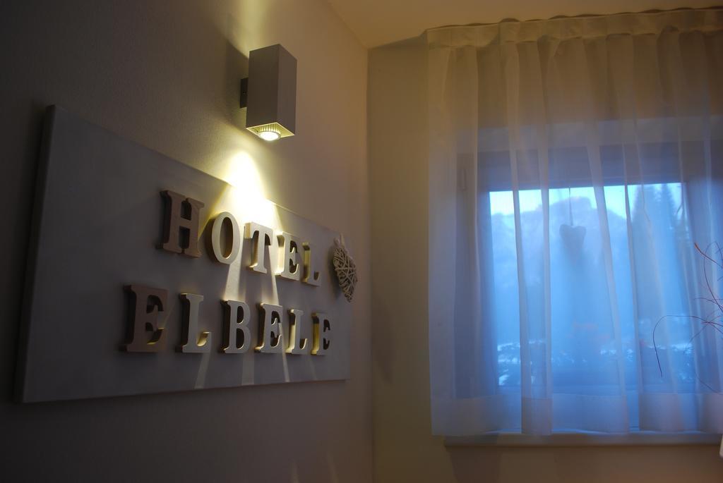 Hotel Elbele Garni Folgaria Ngoại thất bức ảnh