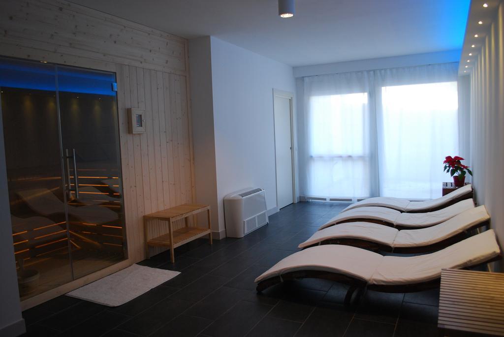 Hotel Elbele Garni Folgaria Ngoại thất bức ảnh
