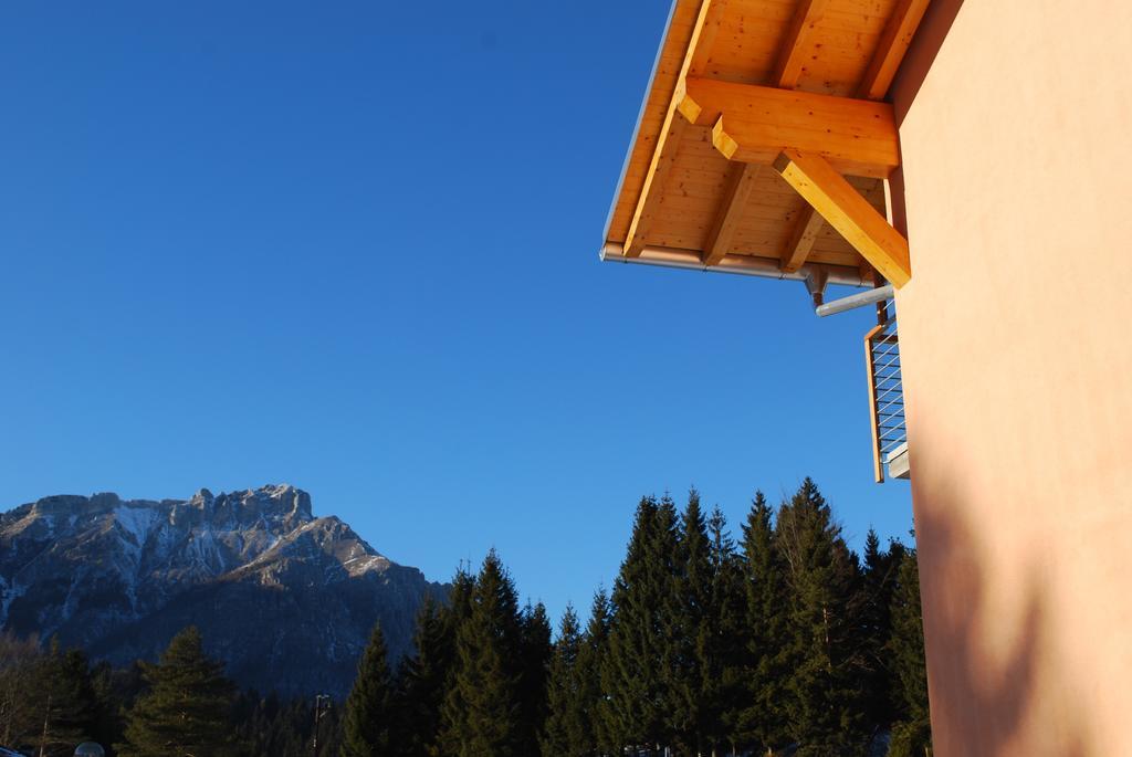 Hotel Elbele Garni Folgaria Ngoại thất bức ảnh