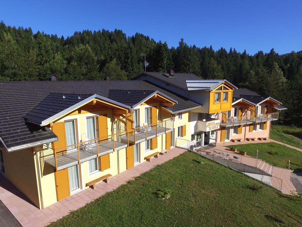 Hotel Elbele Garni Folgaria Ngoại thất bức ảnh